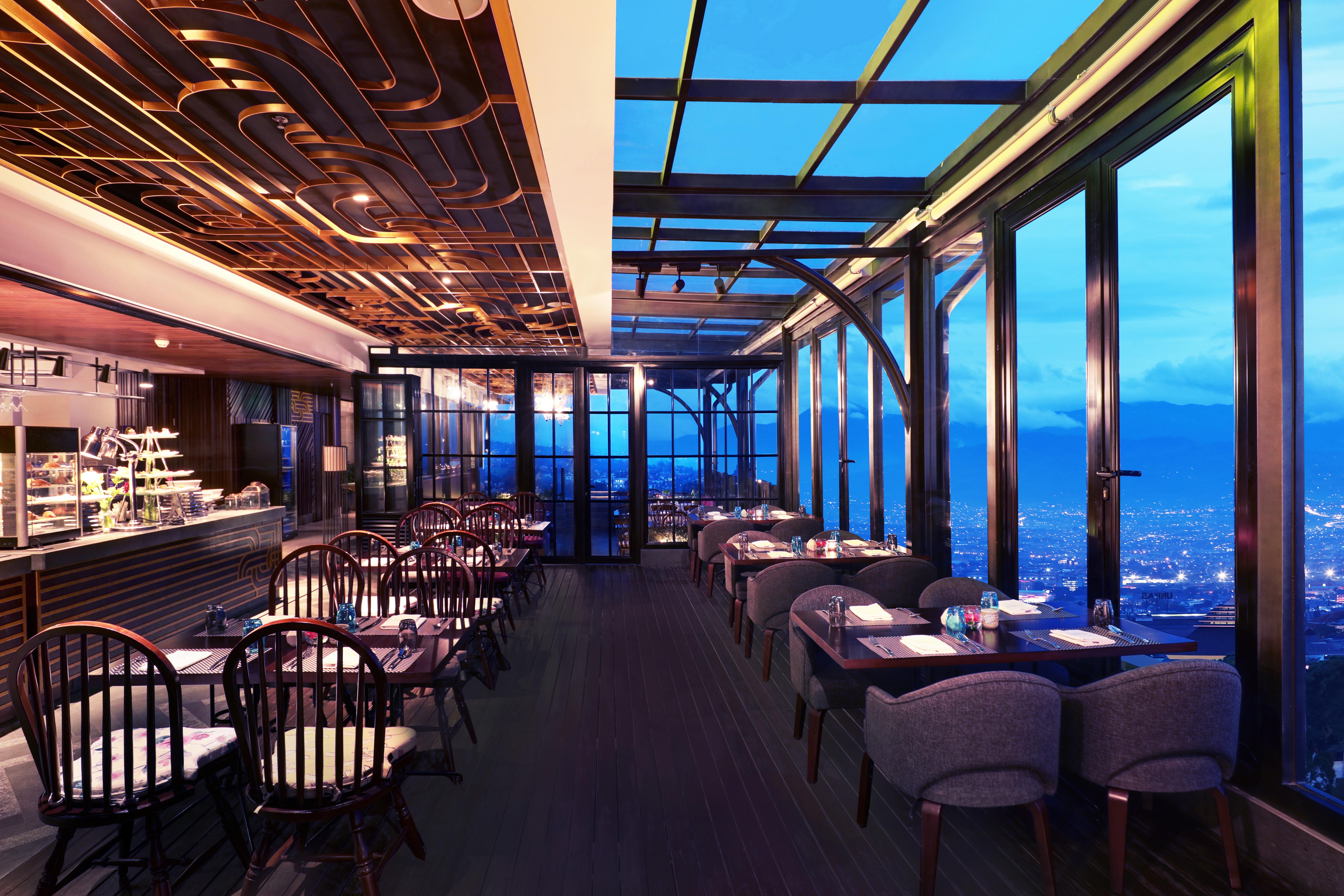 Grand Mercure Setiabudi 5*
